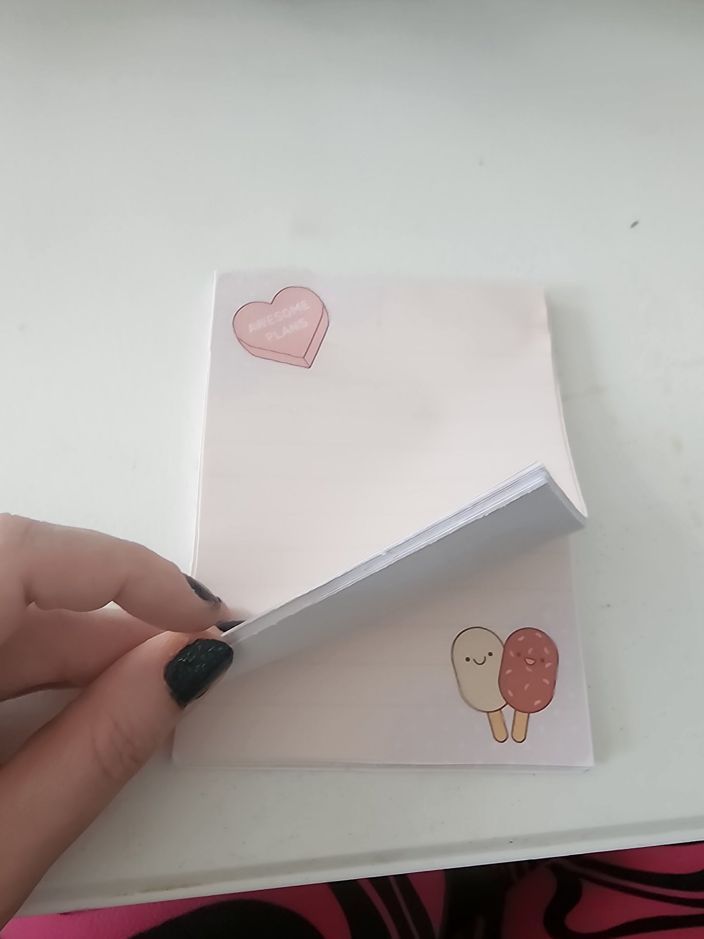 Hearts and ice cream Note pad